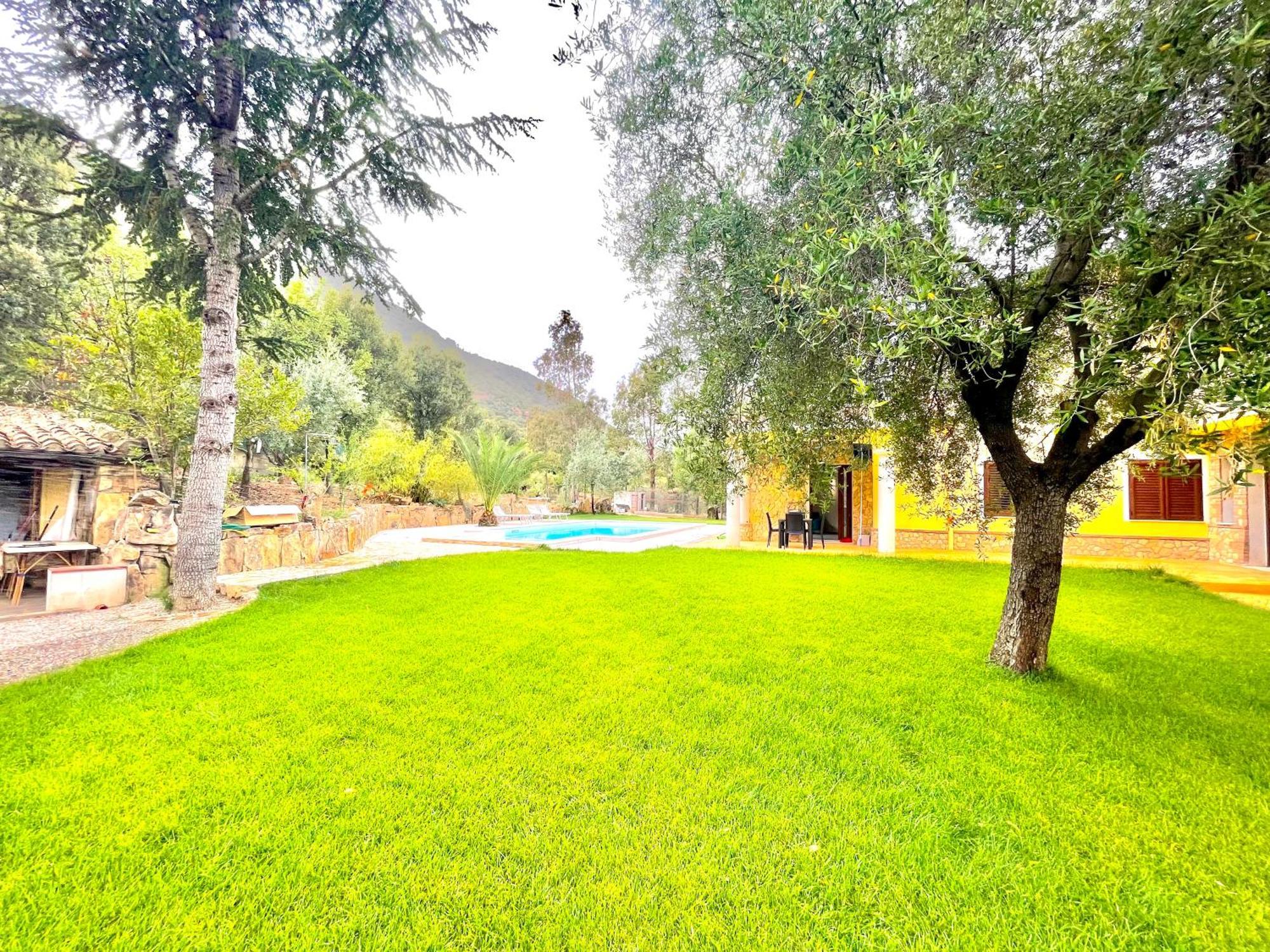 Villa With Pool 卡尔德都 外观 照片