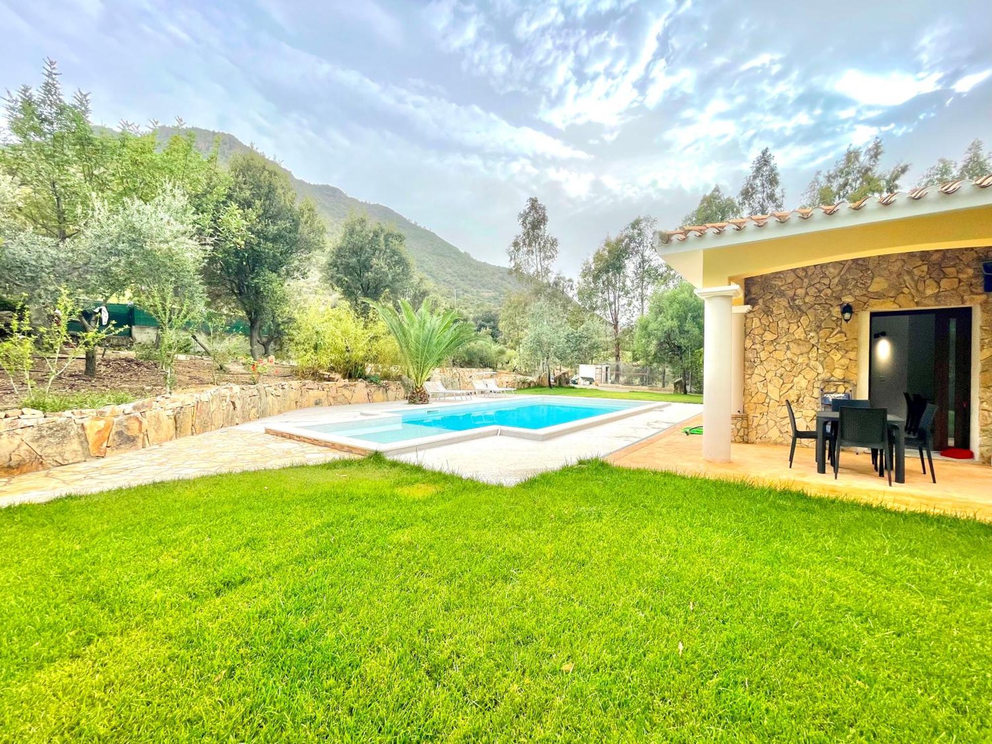 Villa With Pool 卡尔德都 外观 照片